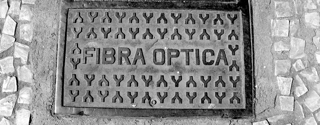 Arqueta de fibra optica